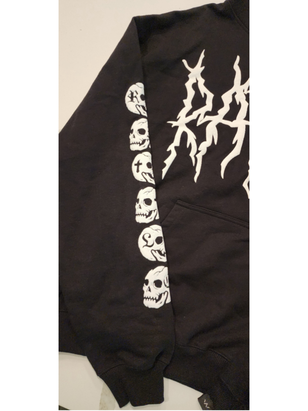 Elevation Worship "Open The Grave" Black Hoodie XL Men's Graphic Streetwear NWOT - Picture 6 of 10